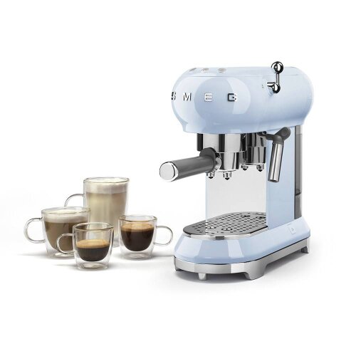 SMEG espresso aparat ECF01PBEU 1.1L, 15bara, pastelno plava